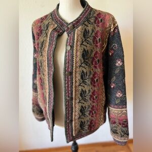 Icelandic design wool sweater jacket